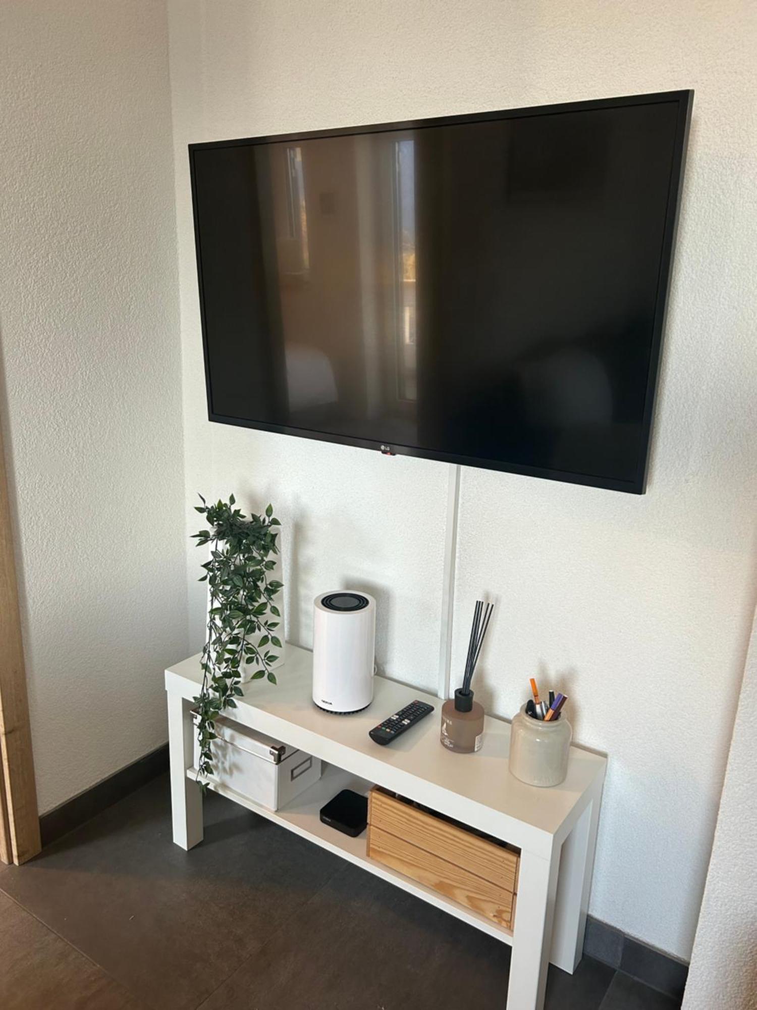 4 Valleys Modern With Free Parking Apartment *